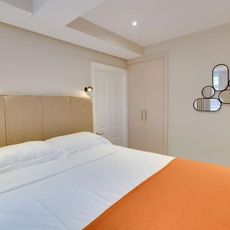 Glamorous Art Deco Flat In Chelsea Лондон Экстерьер фото