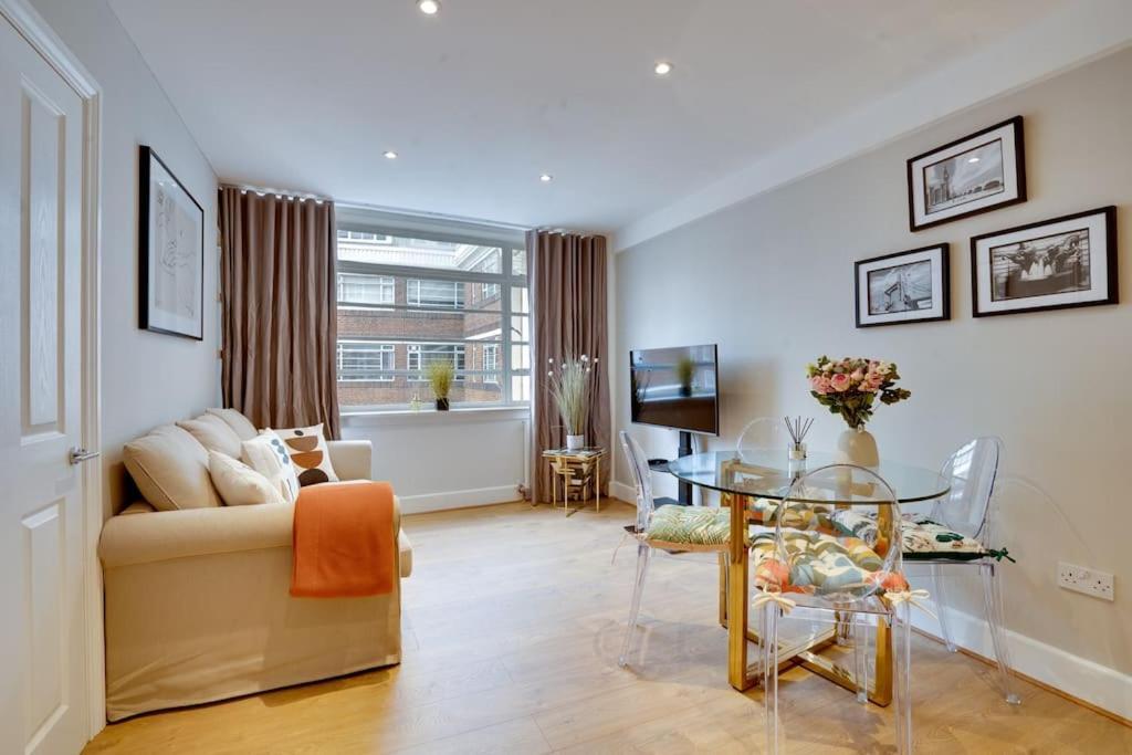 Glamorous Art Deco Flat In Chelsea Лондон Экстерьер фото